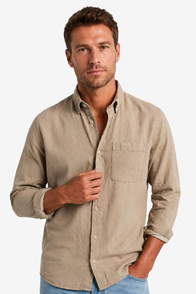 VALERIQUE | Chemise à manches longues coupe classique style minimaliste pour usage quotidien