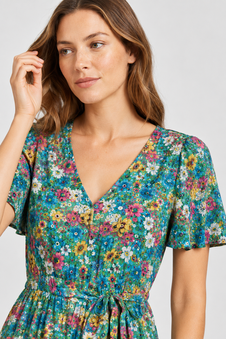 VALERIQUE | Robe Midi Fleurie pour Femme – Manches Courtes et Boutonnée
