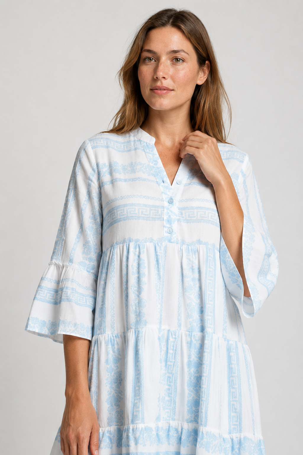 VALERIQUE | Robe Midi Ample pour Femme – Col V et Boutonnée