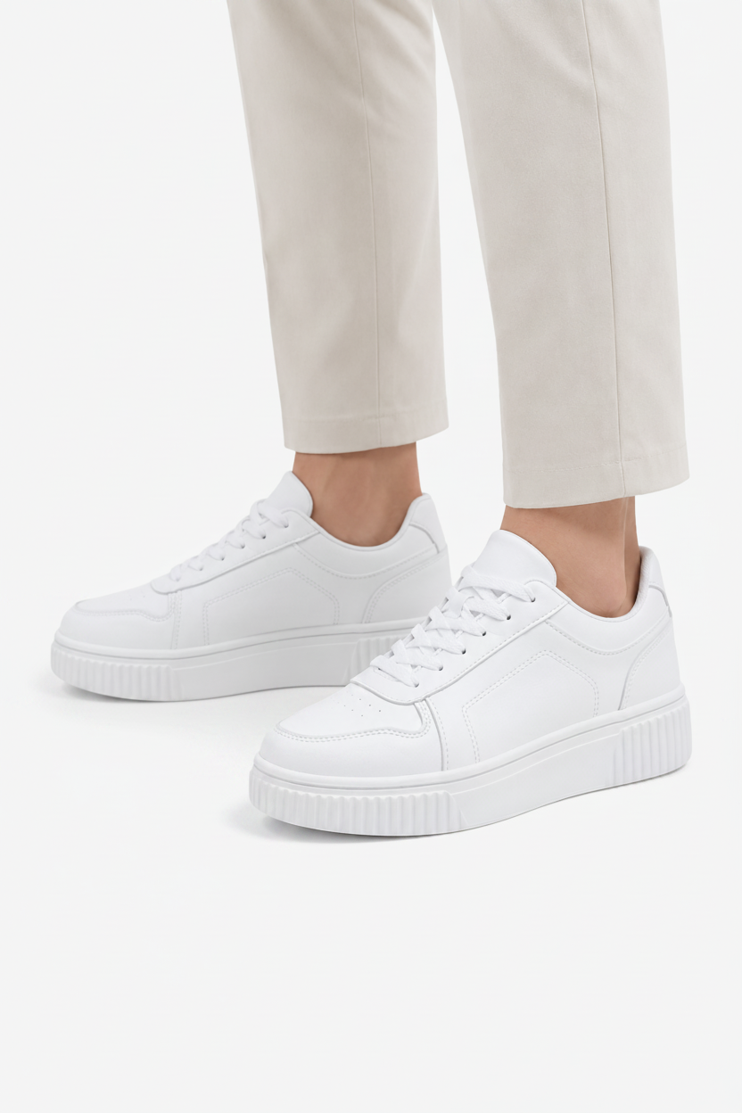 VALERIQUE | Homme baskets basses blanches à lacets avec semelle épaisse crantée style minimaliste pour usage quotidien