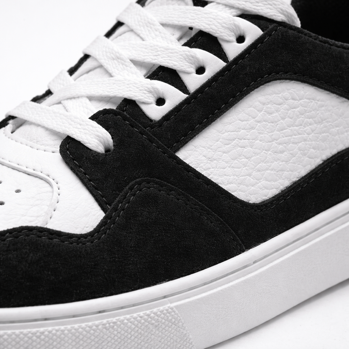 VALERIQUE | Baskets Bicolores Noir et Blanc à Lacets – Design Urbain Structuré