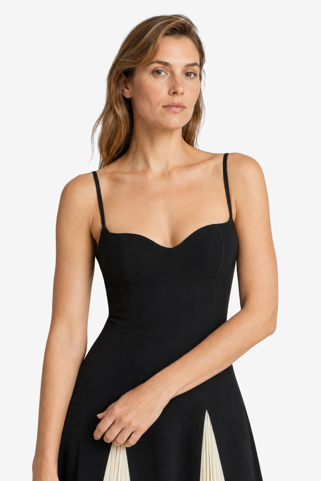 VALERIQUE | Femme Robe longue à fines bretelles coupe ajustée détail plissé style fluide