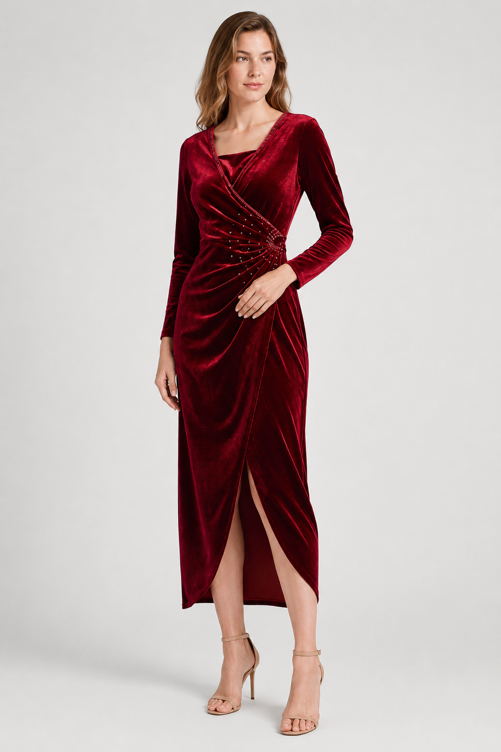 VALERIQUE | Robe Portefeuille Drapée en Velours pour Femme – Élégance Lumineuse
