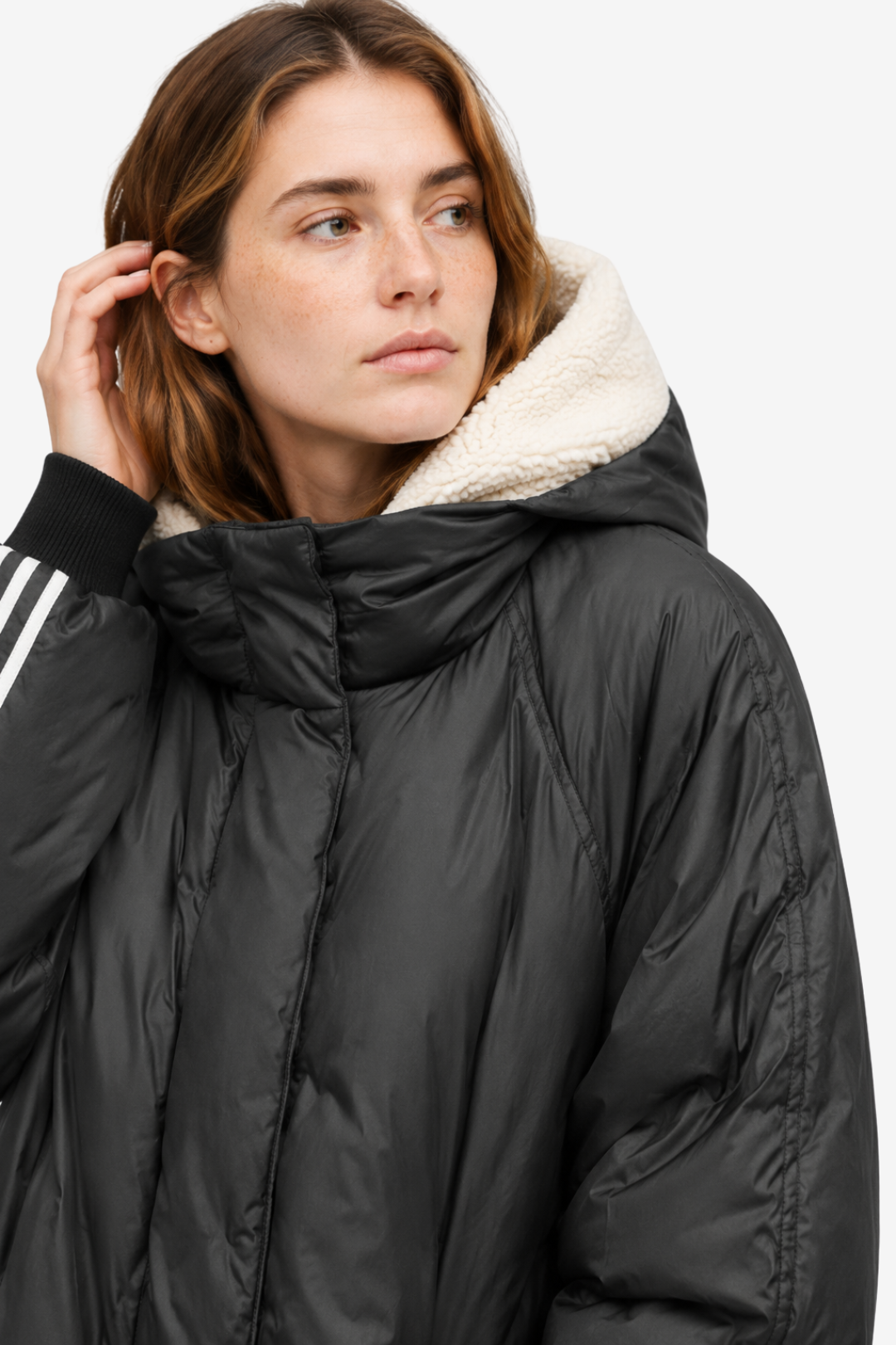 VALERIQUE | Longue Doudoune pour Femme – Capuche Matelassée Design Hivernal