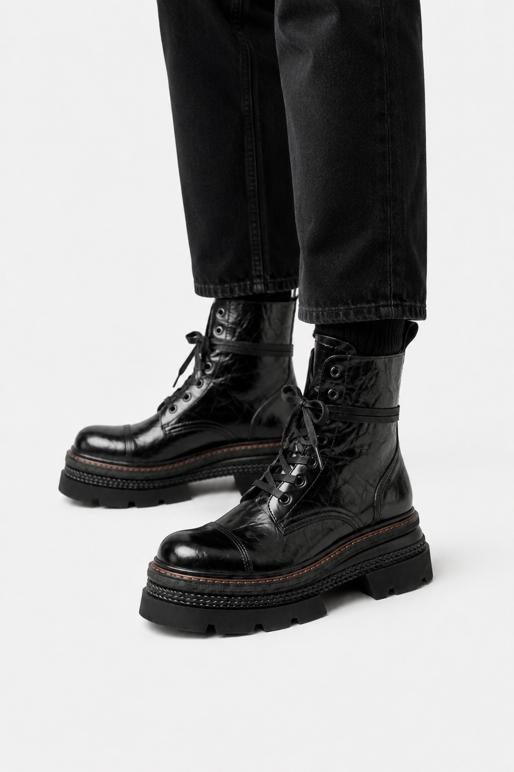 VALERIQUE | Bottes d’Hiver à Plateforme pour Femme – Style Lacé Élégant