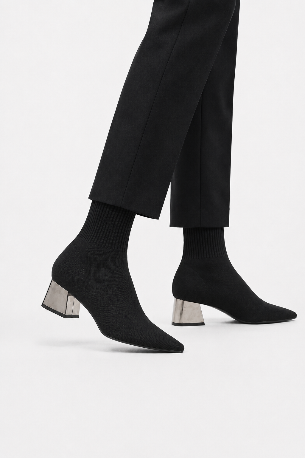 VALERIQUE | Bottines Chaussettes pour Femme – Silhouette Moderne