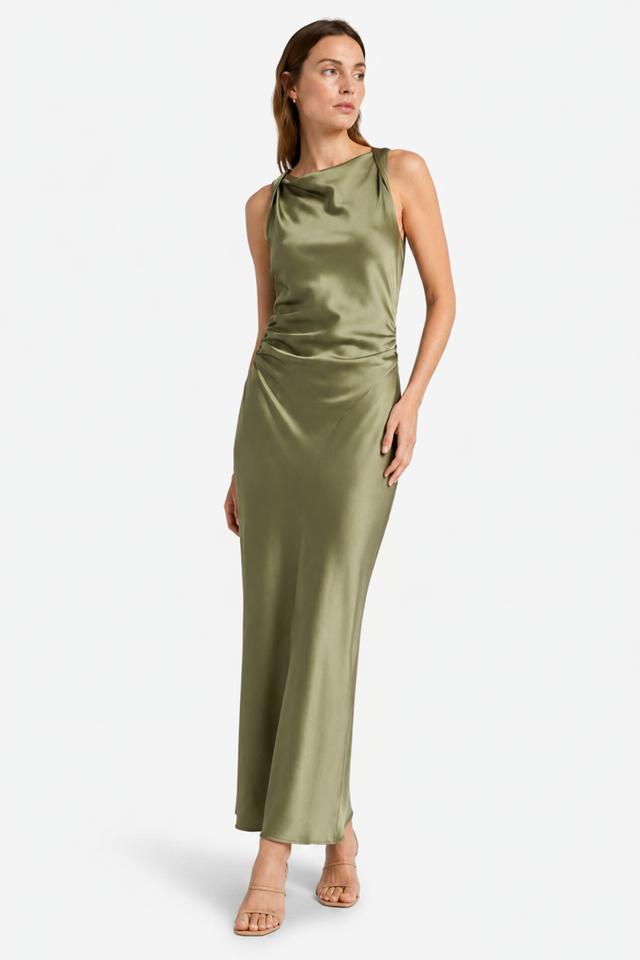VALERIQUE | Robe Midi Satinée Type Slip pour Femme – Élégance Fluide