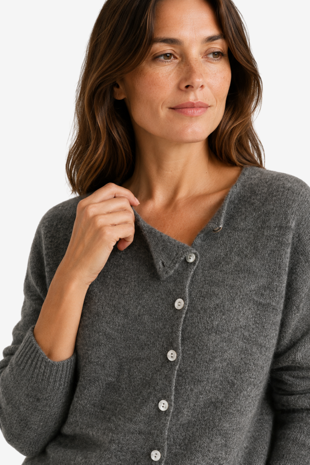 VALERIQUE | Cardigan Boutonné pour Femme – Encolure Asymétrique Maille Décontractée