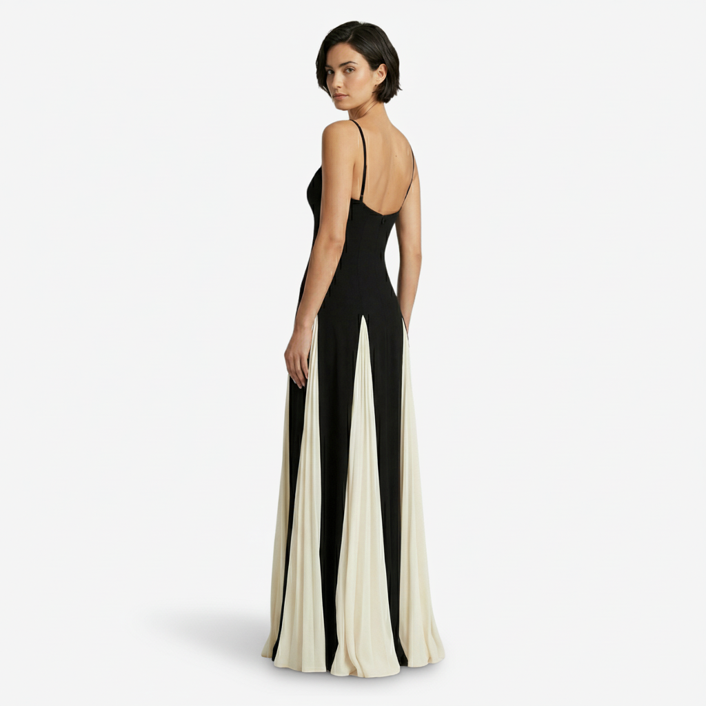 VALERIQUE | Femme Robe longue à fines bretelles coupe ajustée détail plissé style fluide