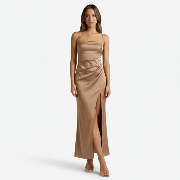 VALERIQUE | Femme Robe longue à fines bretelles coupe ajustée fente latérale style fluide