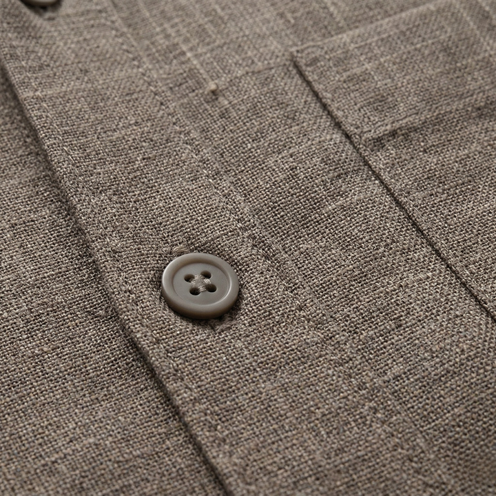 VALERIQUE | Homme chemise en lin à manches courtes avec col officier et fermeture boutonnée pour usage quotidien