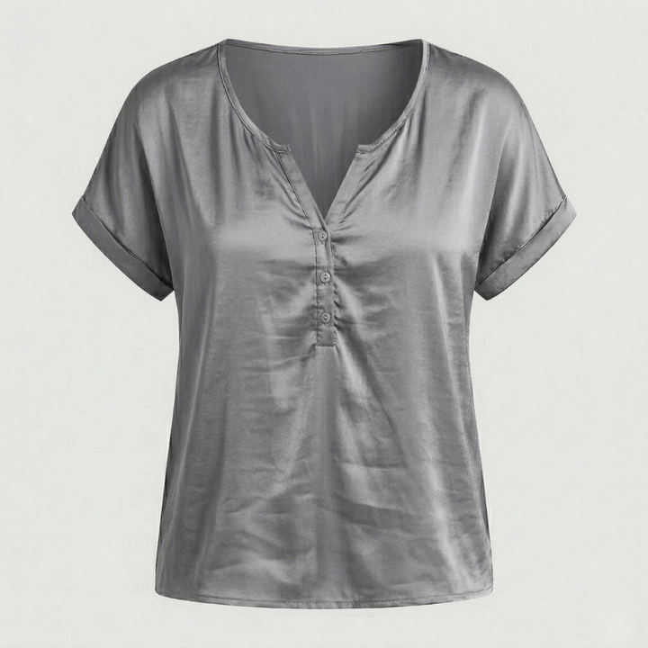 VALERIQUE | Femme blouse satinée à manches courtes avec col ouvert et patte boutonnée pour usage quotidien
