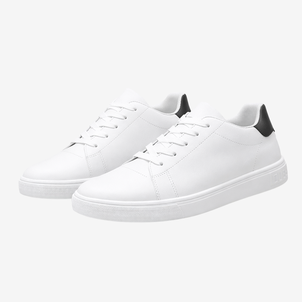 VALERIQUE | Baskets Basses Blanches à Lacets avec Détail Vert – Style Minimaliste