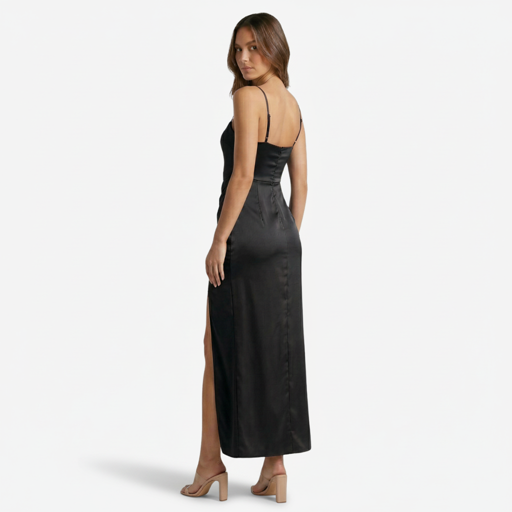 VALERIQUE | Femme Robe longue à fines bretelles coupe ajustée fente latérale style fluide