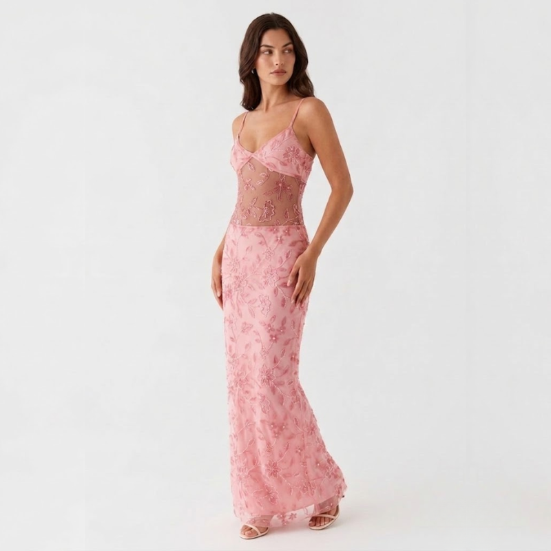 VALERIQUE | Robe Longue Brodée Transparente pour Femme – Bretelles Fines et Coupe Ajustée
