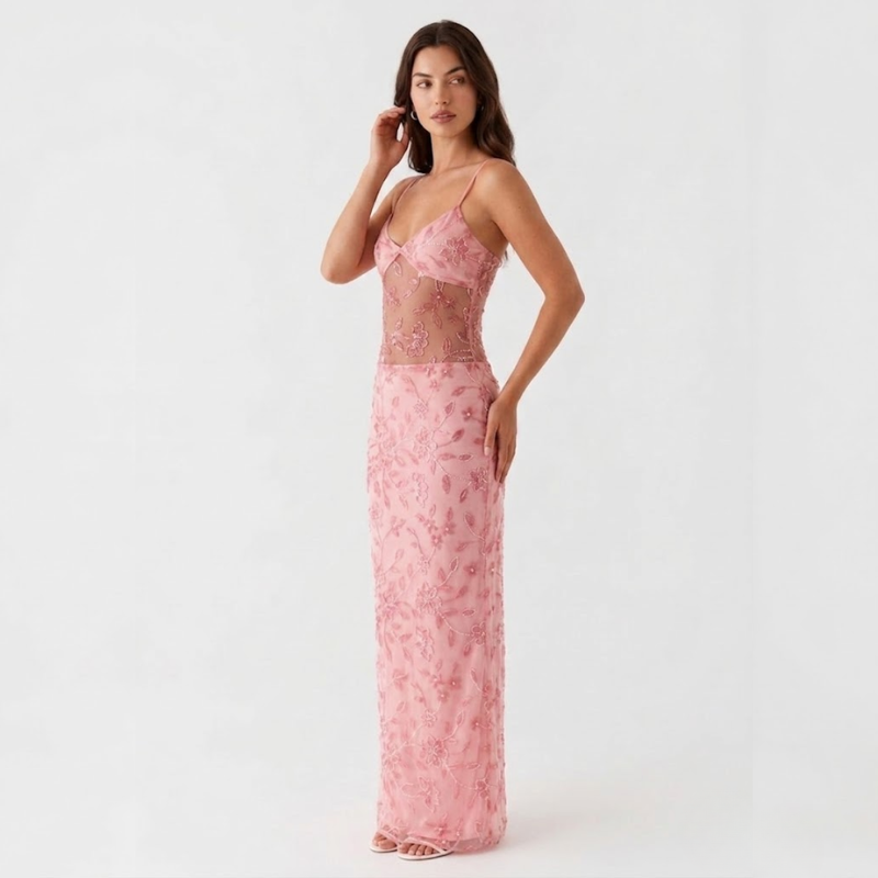 VALERIQUE | Robe Longue Brodée Transparente pour Femme – Bretelles Fines et Coupe Ajustée