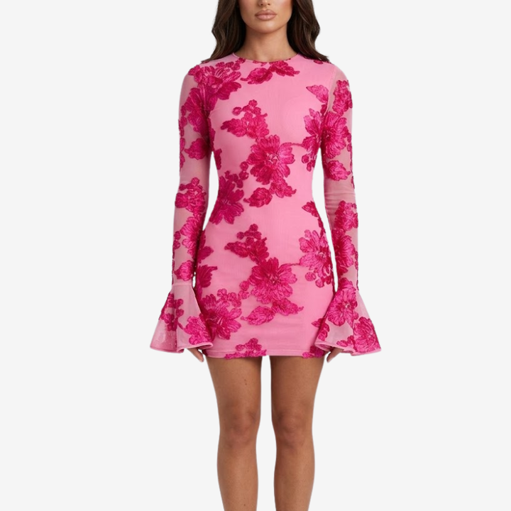 VALERIQUE | Robe Courte Ajustée en Dentelle pour Femme – Manches Évasées