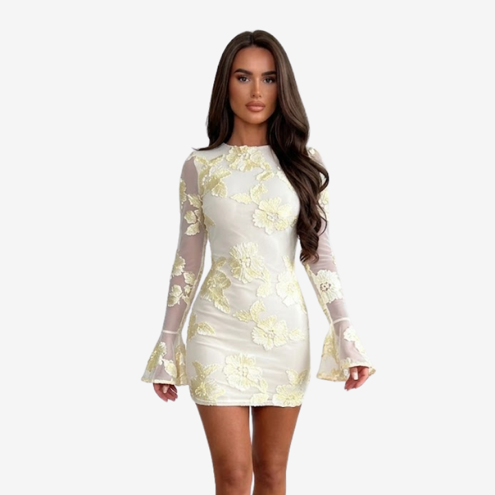 VALERIQUE | Robe Courte Ajustée en Dentelle pour Femme – Manches Évasées