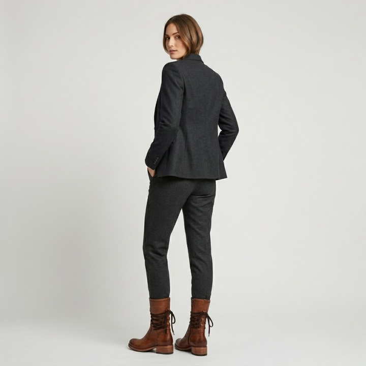 VALERIQUE | Femme bottines café à lacets avec talon bloc et bout rond
