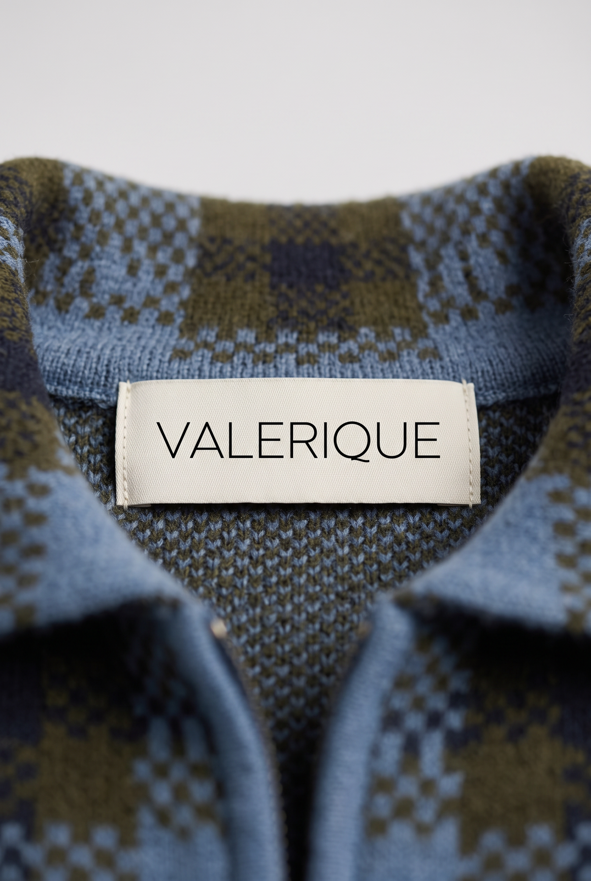 VALERIQUE-AI label