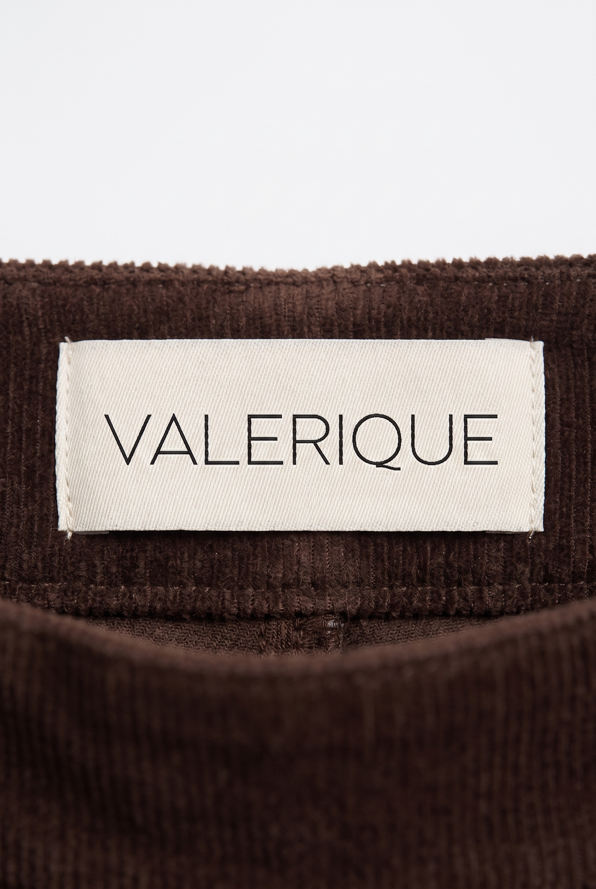 VALERIQUE-AI label