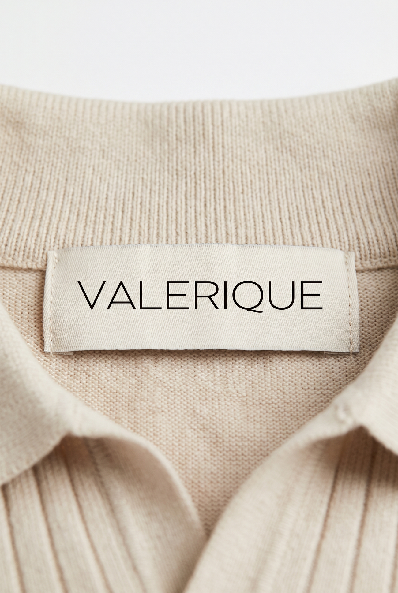 VALERIQUE-AI label