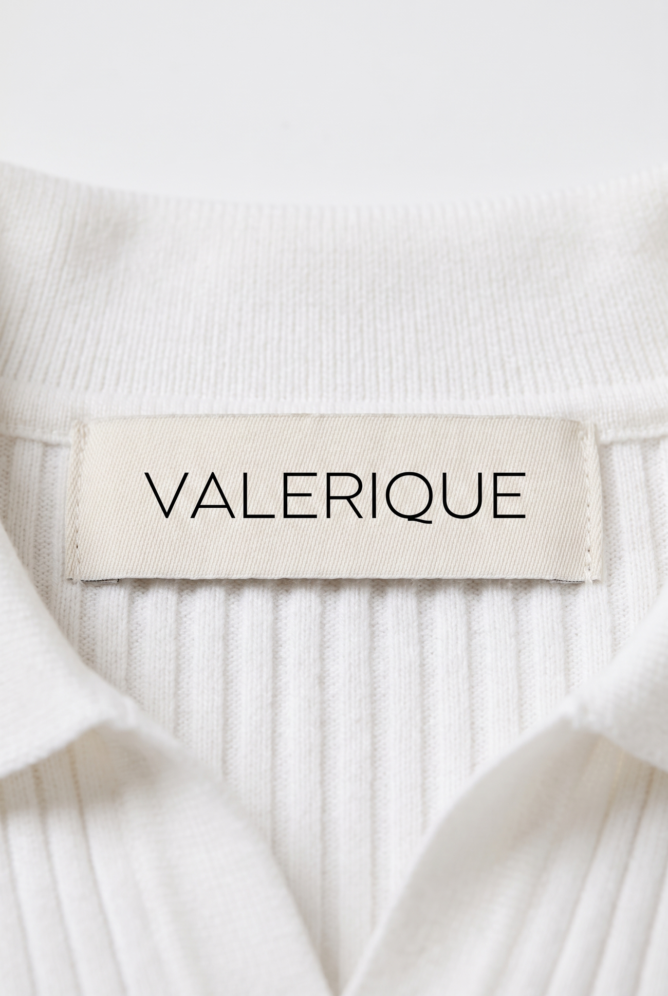 VALERIQUE-AI label