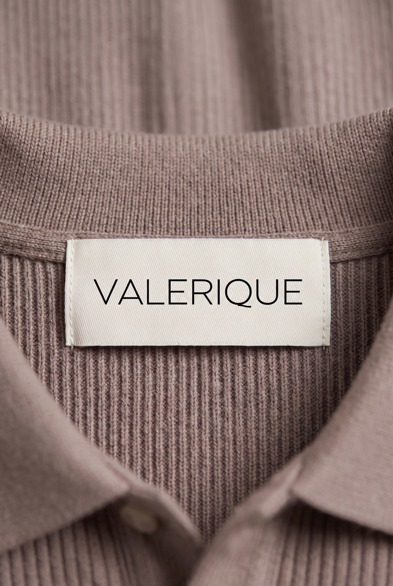 VALERIQUE-AI label