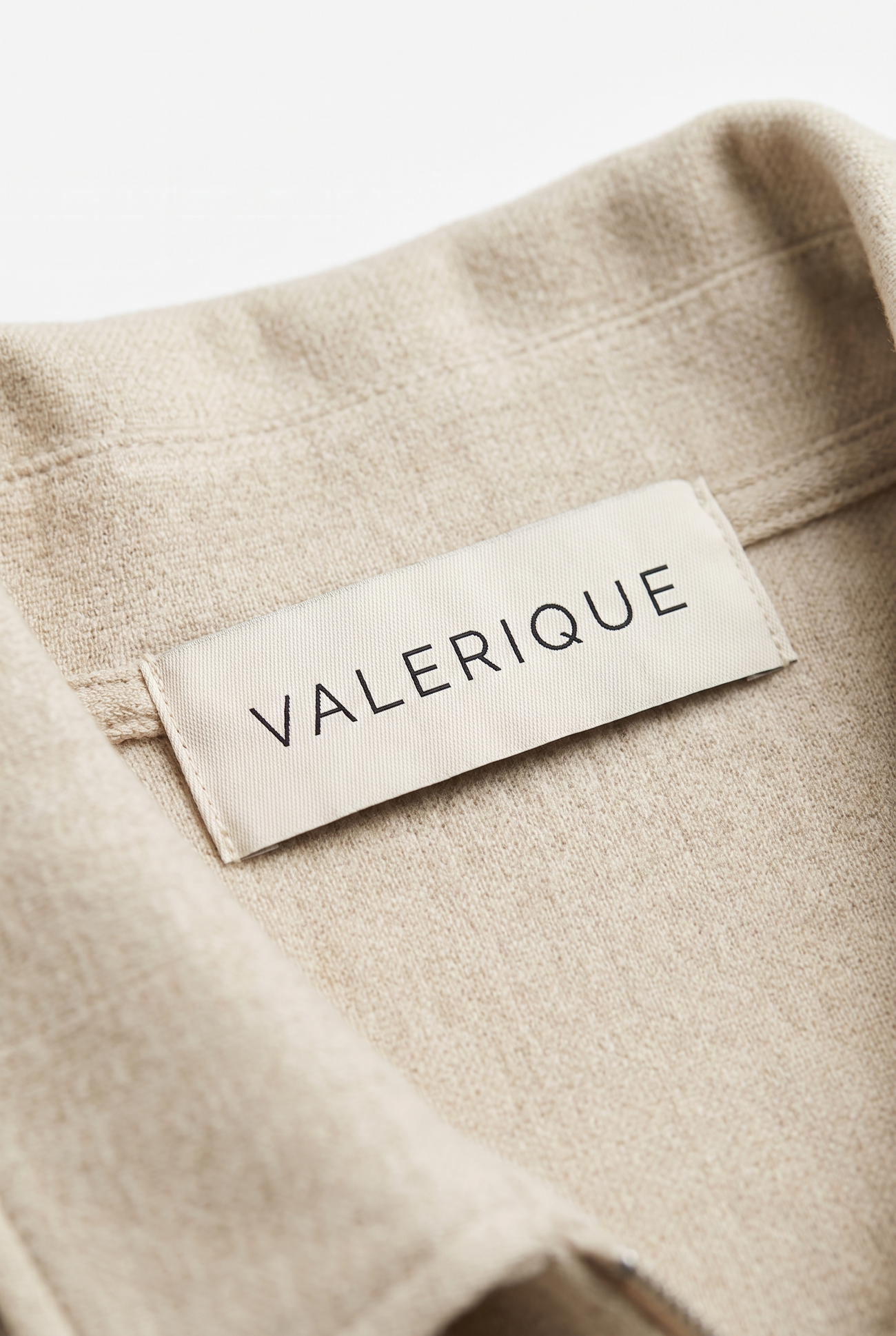 VALERIQUE-AI label