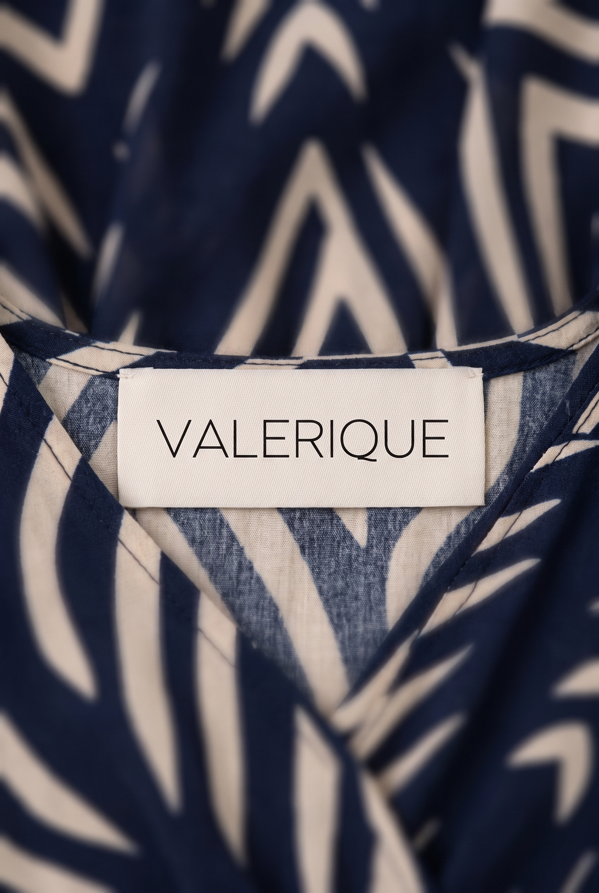 VALERIQUE-AI label